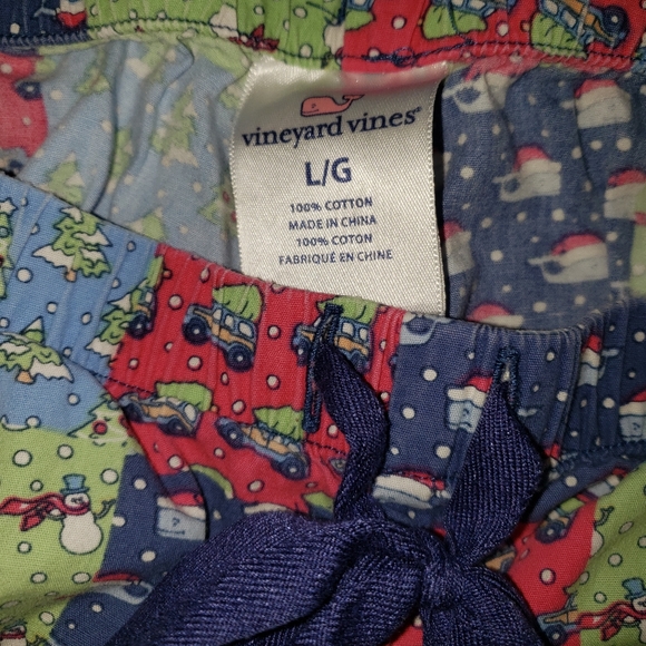 Vineyard Vines Christmas Pajamas, Size Large - Picture 3 of 8